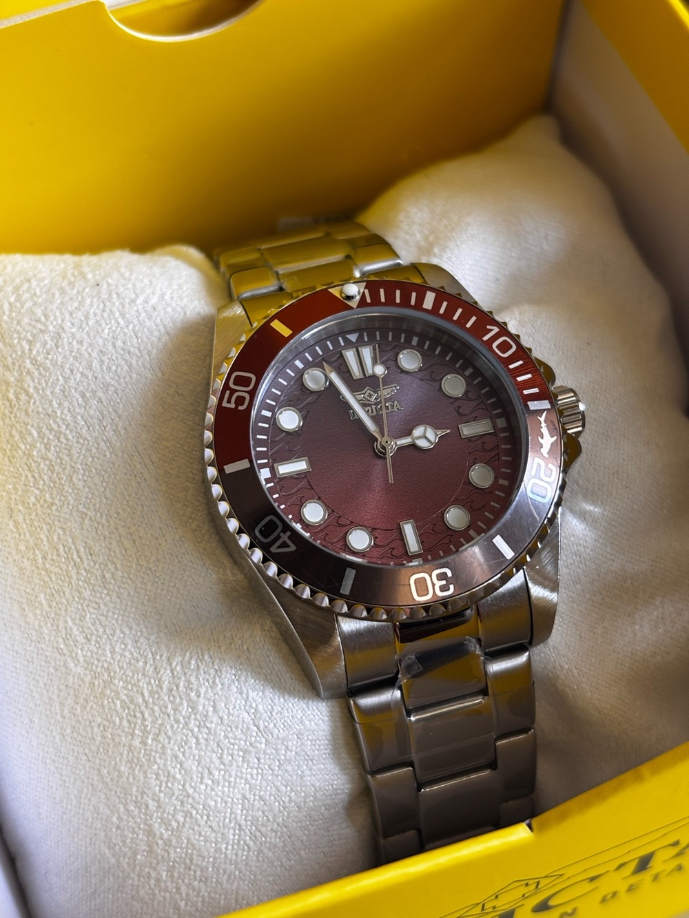 Invicta Women’s Pro Diver / Brown Gradient - NIB
